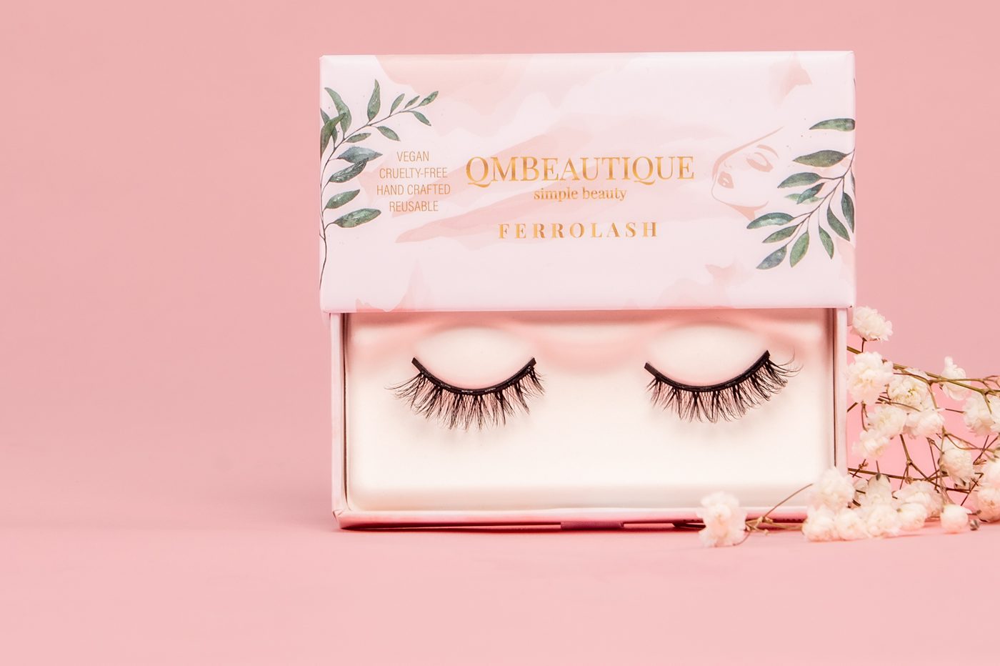 A Ferrolash magnetic lash box, open, with baby's breath