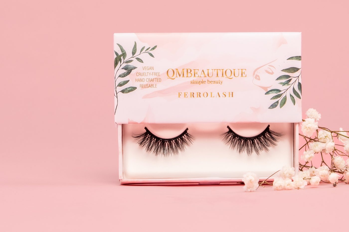 A Ferrolash magnetic lash box, open, with baby's breath