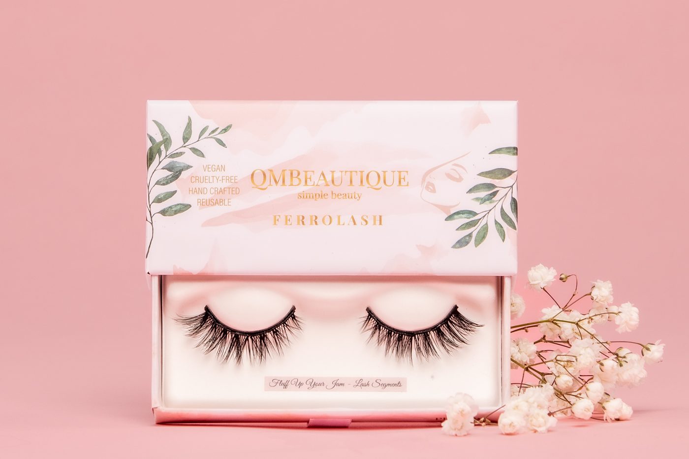 A Ferrolash magnetic lash box, open, with baby's breath